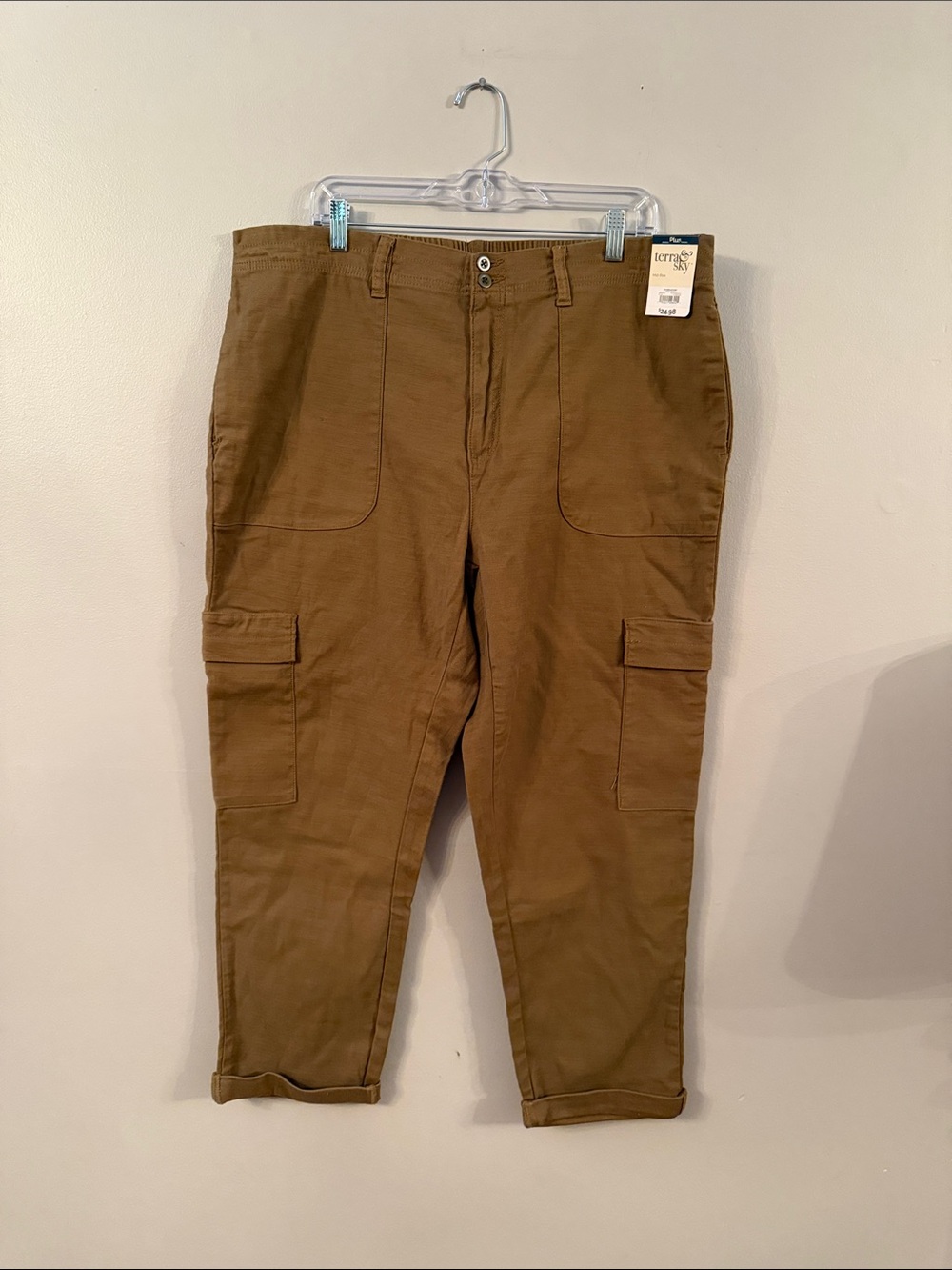 Terra & Sky Olive Brown Straight-Leg Cargo Pants - 1X - incredibly soft & comfy